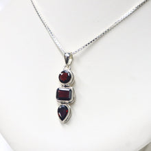 Load image into Gallery viewer, Sterling Silver Multi-Stone Garnet Pendant Necklace