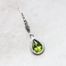 Load image into Gallery viewer, Sterling Silver Rope Design Dangle Earrings set with Faceted Peridot - The Gem Mine