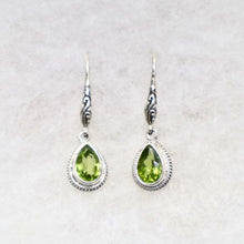 Load image into Gallery viewer, Sterling Silver Rope Design Dangle Earrings set with Faceted Peridot - The Gem Mine