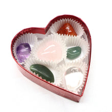 Load image into Gallery viewer, Valentine’s Day Crystal Heart Boxes
