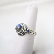 Load image into Gallery viewer, Sterling Silver Labradorite Ring - The Gem Mine

