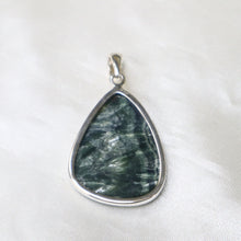 Load image into Gallery viewer, Handmade Sterling Silver Seraphinite Pendant - The Gem Mine
