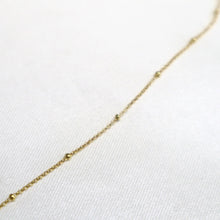 Load image into Gallery viewer, Baroque Freshwater Pearl 14 Karat Gold-filled Necklace

