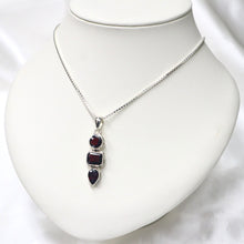 Load image into Gallery viewer, Sterling Silver Multi-Stone Garnet Pendant Necklace
