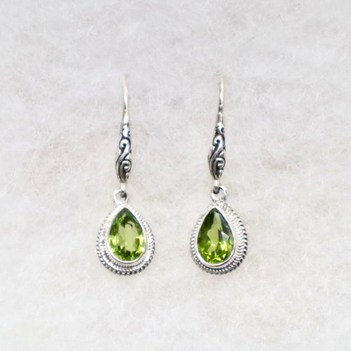 Sterling Silver Rope Design Dangle Earrings set with Faceted Peridot - The Gem Mine