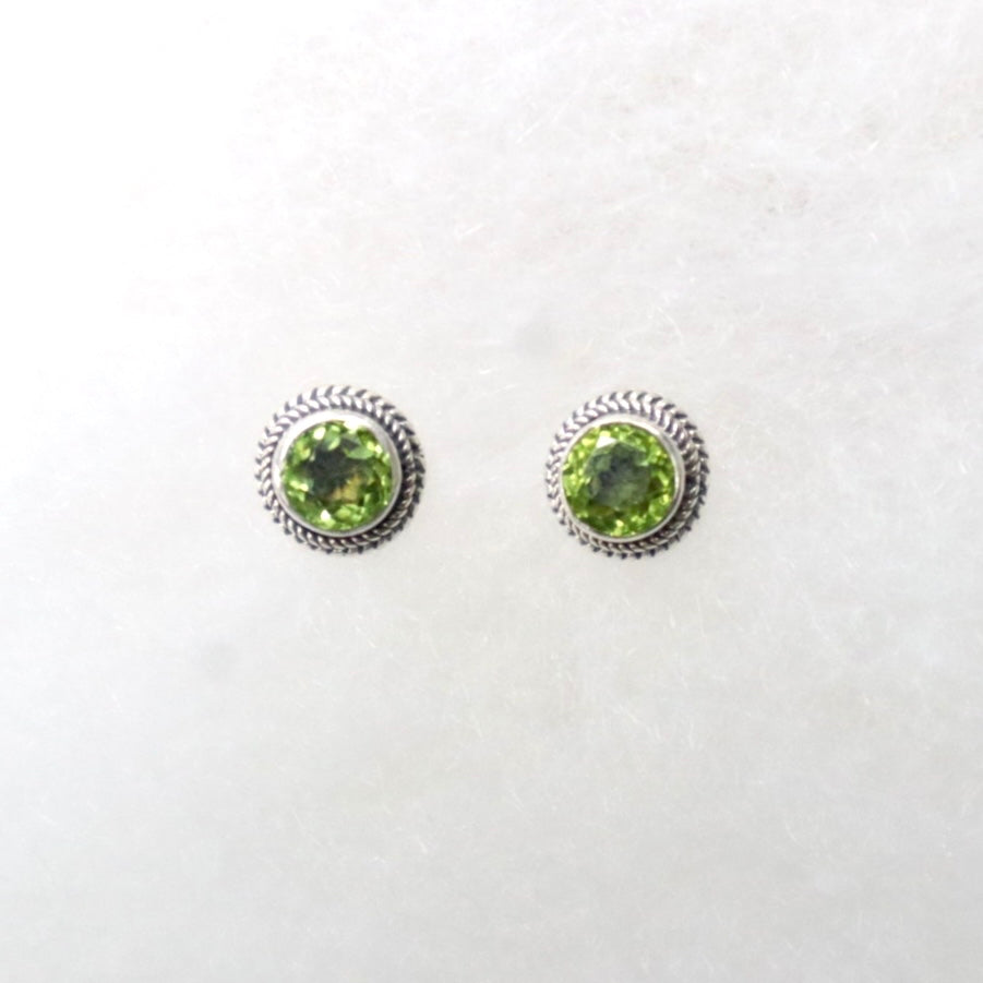 Sterling Silver Rope Design Stud Earrings set with Faceted Peridot - The Gem Mine