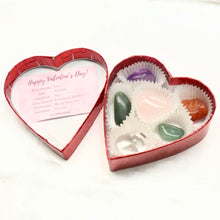 Load image into Gallery viewer, Valentine’s Day Crystal Heart Boxes
