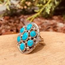 Load image into Gallery viewer, Handmade Sterling Silver And Kingman Turquoise Cluster Ring - The Gem Mine
