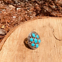 Load image into Gallery viewer, Handmade Sterling Silver And Kingman Turquoise Cluster Ring - The Gem Mine
